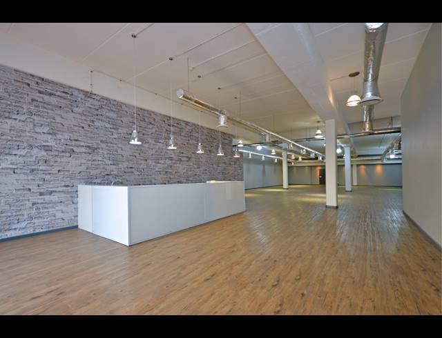 8,760M² WAREHOUSE TO LET IN LINBRO PARK